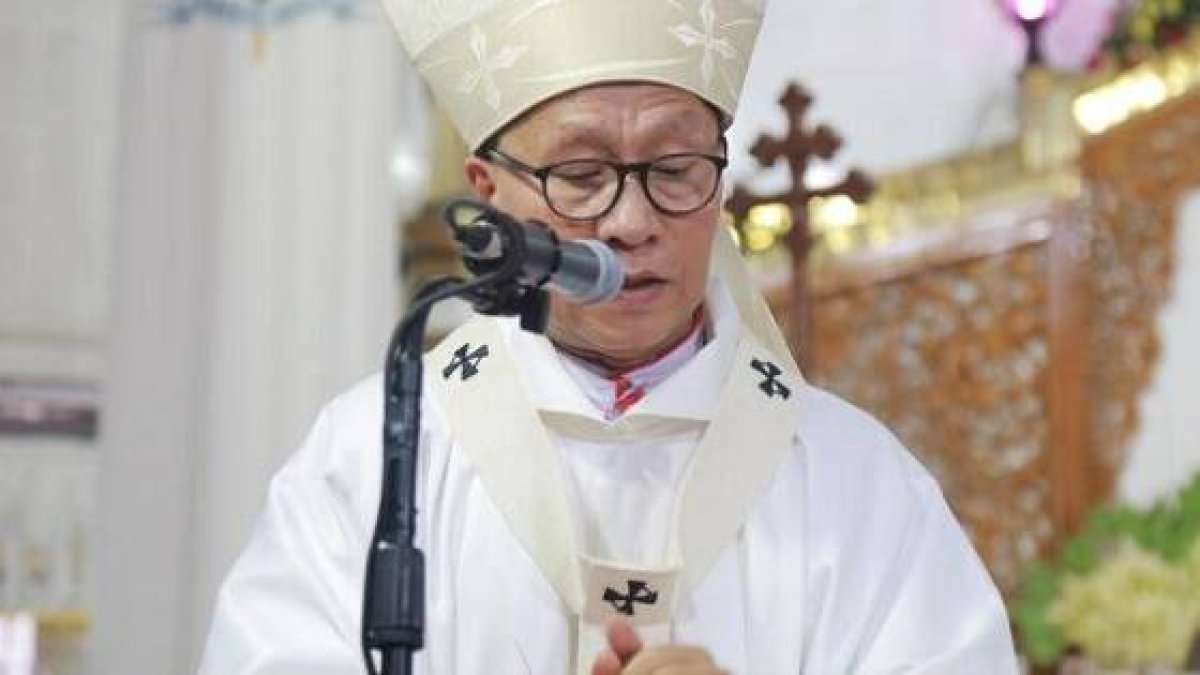El arzobispo Tin Win de Mandalay, la segunda mayor ciudad de Myanmar