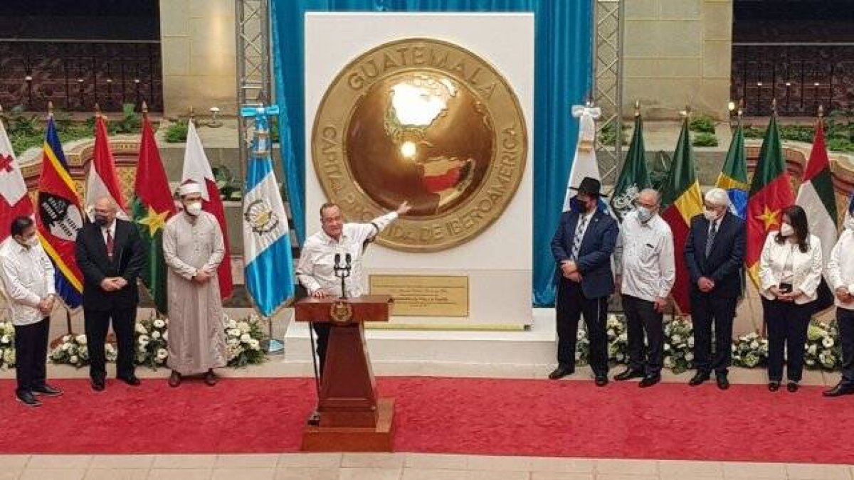 El presidente de Guatemala, Alejandro Giammattei, durante la declaración del país como Capital Provida Iberoamericana.