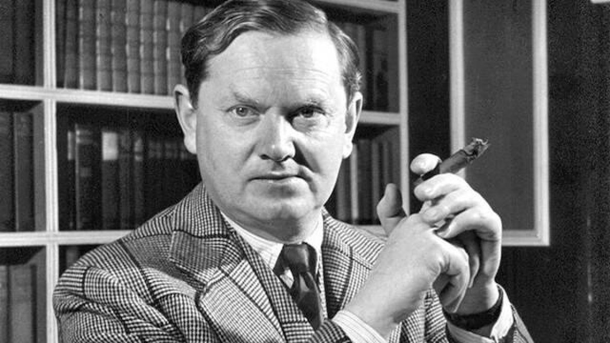 Evelyn Waugh consagró una novela al mártir San Edmundo Campion (1540-1581).