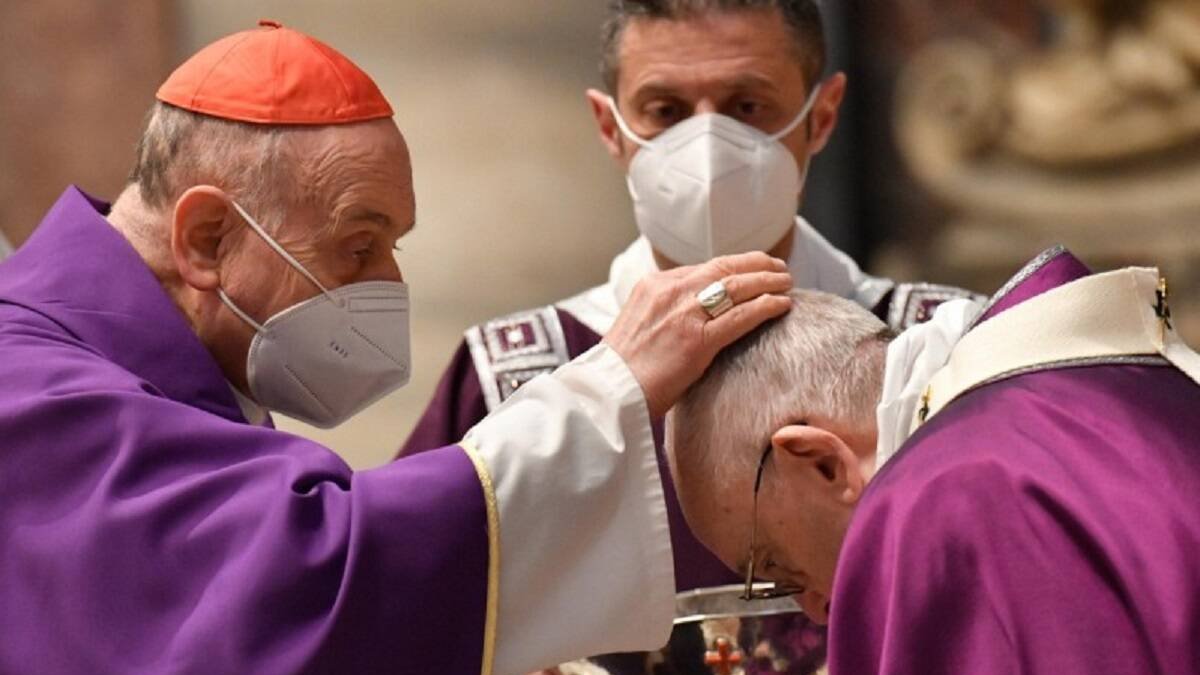 El Papa recibió la ceniza en San Pedro / Fotos- Vatican Media