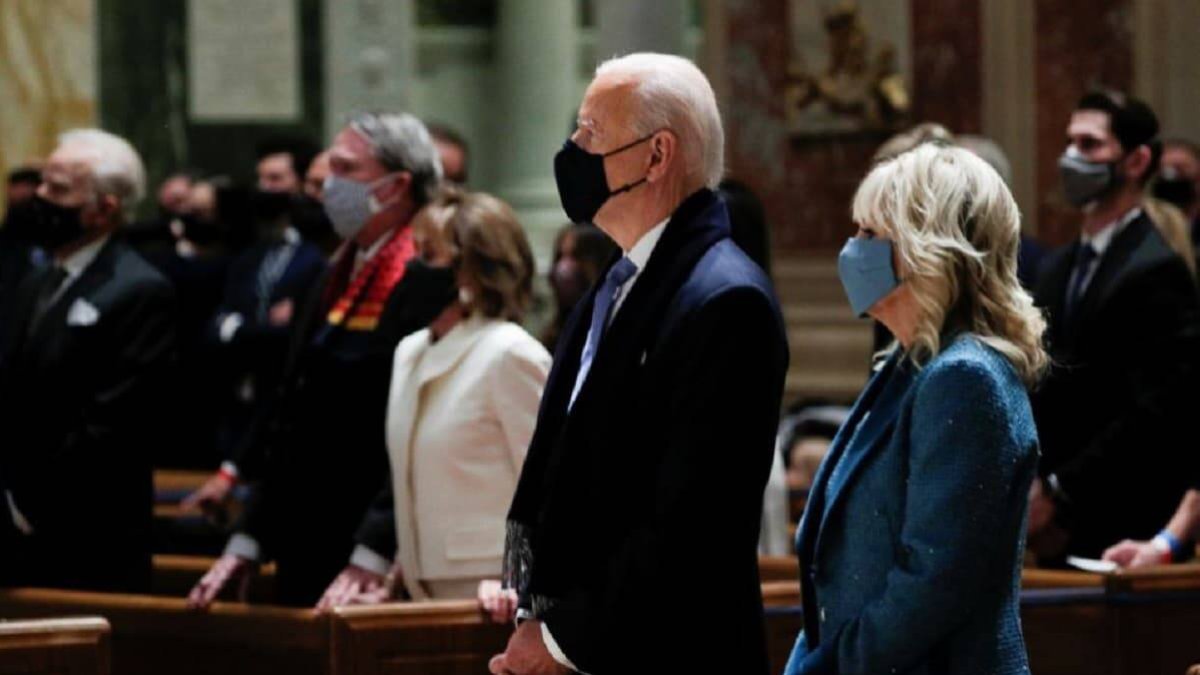 Joe Biden ha sido aclamado como el segundo presidente católico de EEUU y él afirma ser 