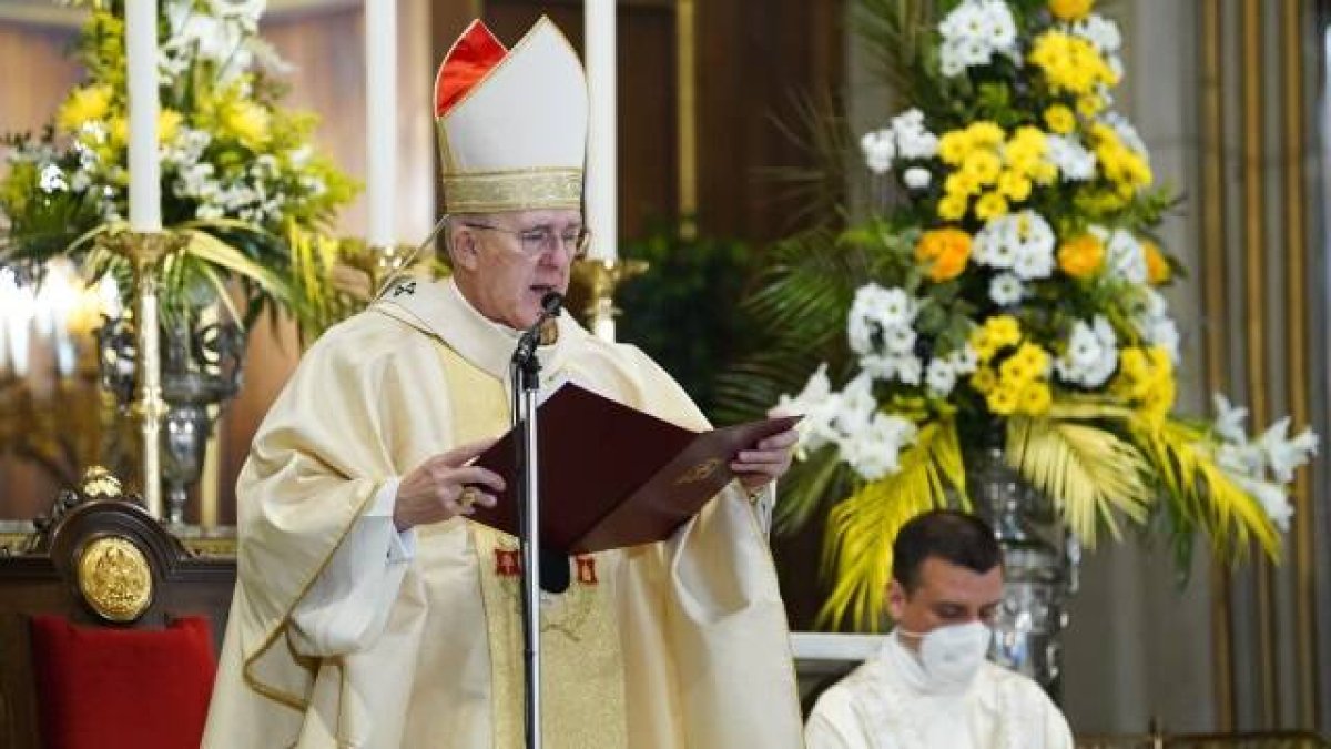 El Arzobispo de Madrid Carlos Osoro, durante la homilía de la Eucaristía en honor a San Isidro.