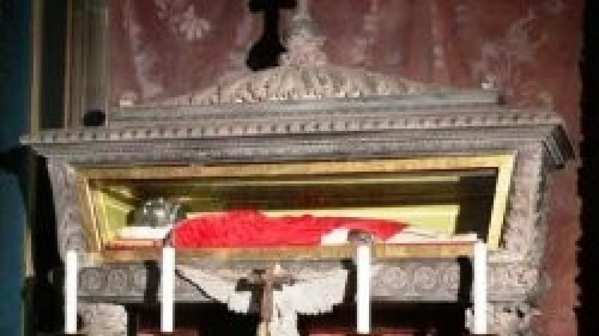 Cuerpo incorrupto de San Pedro Damiani.