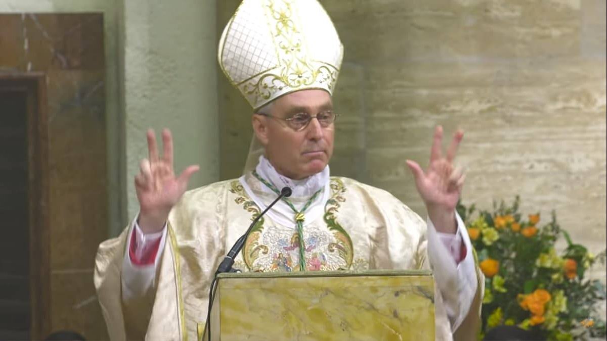 Monseñor Gänswein presidió la ordenación de 27 nuevos sacerdotes del Opus Dei