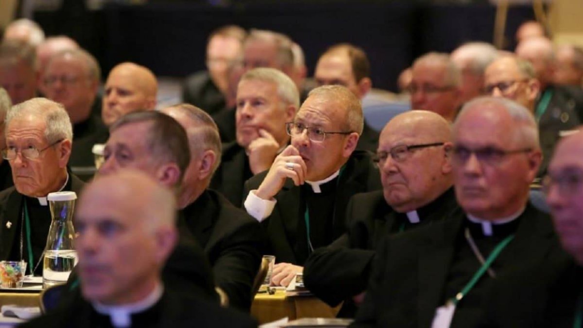 Los obispos de Estados Unidos están completamente divididos sobre la comunión a políticos abortistas como Biden