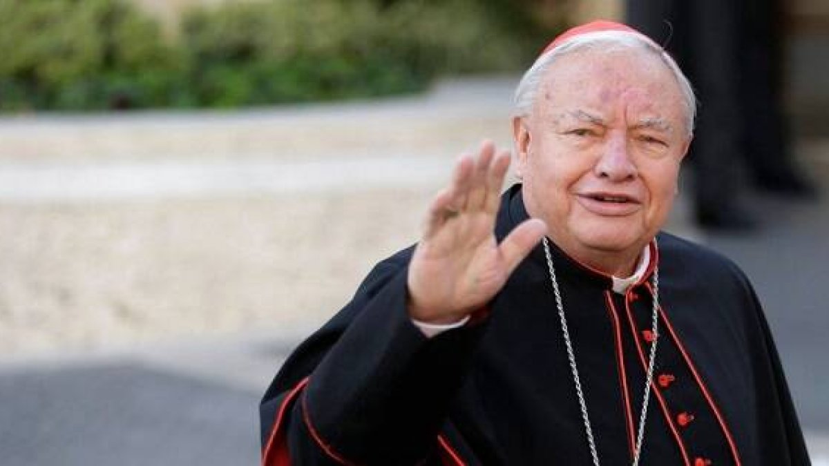 El cardenal Sandoval es uno de los multados en México por decir que no hay que votar a Morena - México es un régimen laicista radical que recorta la libertad de los clérigos