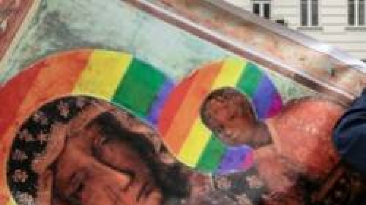 De salir adelante la reforma, todos los que acosen con éxito o sin él a la Iglesia podrían ser castigados con tres años de prisión.