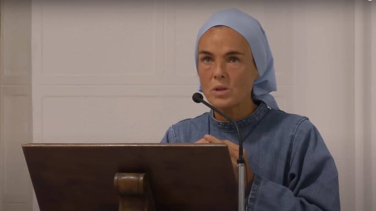 Madre Verónica medita sobre el misterio de la Navidad y reflexiona sobre la ternura que desarma al hombre