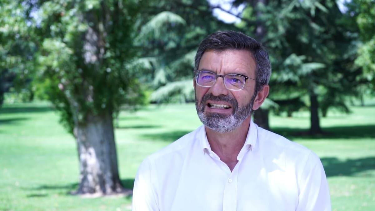 Pablo Pérez es catedrático de Historia Contemporánea y Director Científico del Instituto Cultura y Sociedad