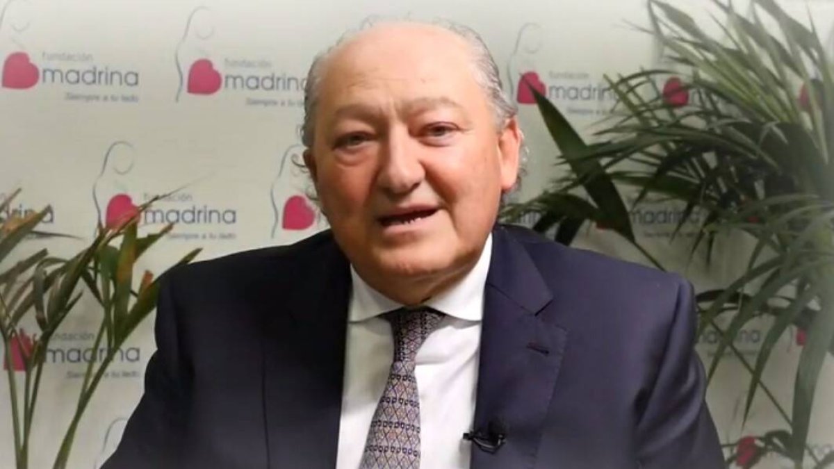 Conrado Giménez Agrela denuncia que en la supresión de la ayuda a Fundación Madrina se han unido el odio de una parte y el interés político de la otra.