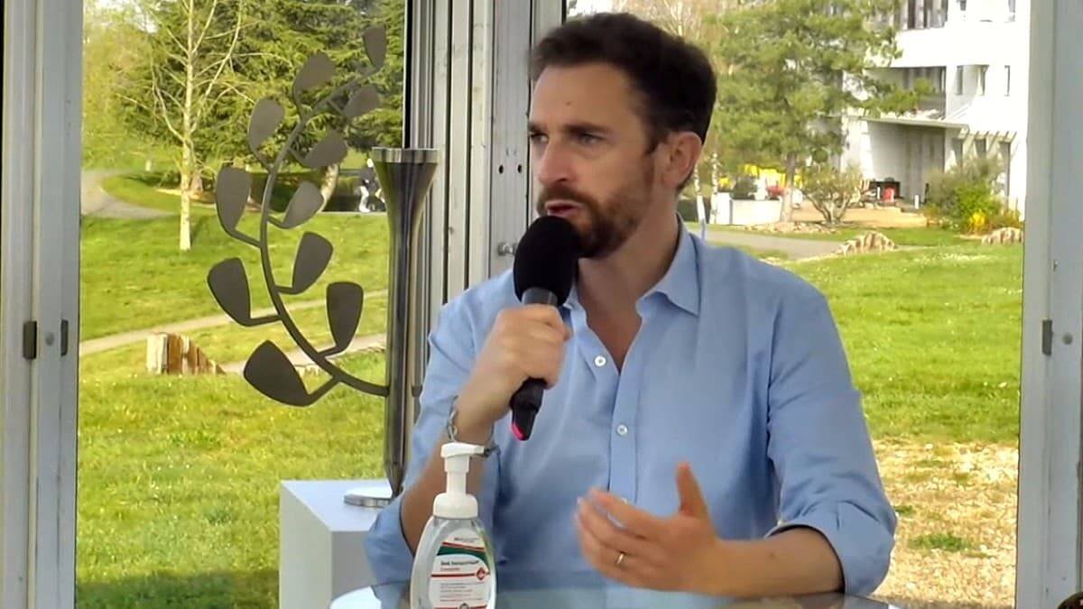 Charles-Henri Bachelier denuncia el carácter totalitario del veganismo y las incongruencias del animalismo.