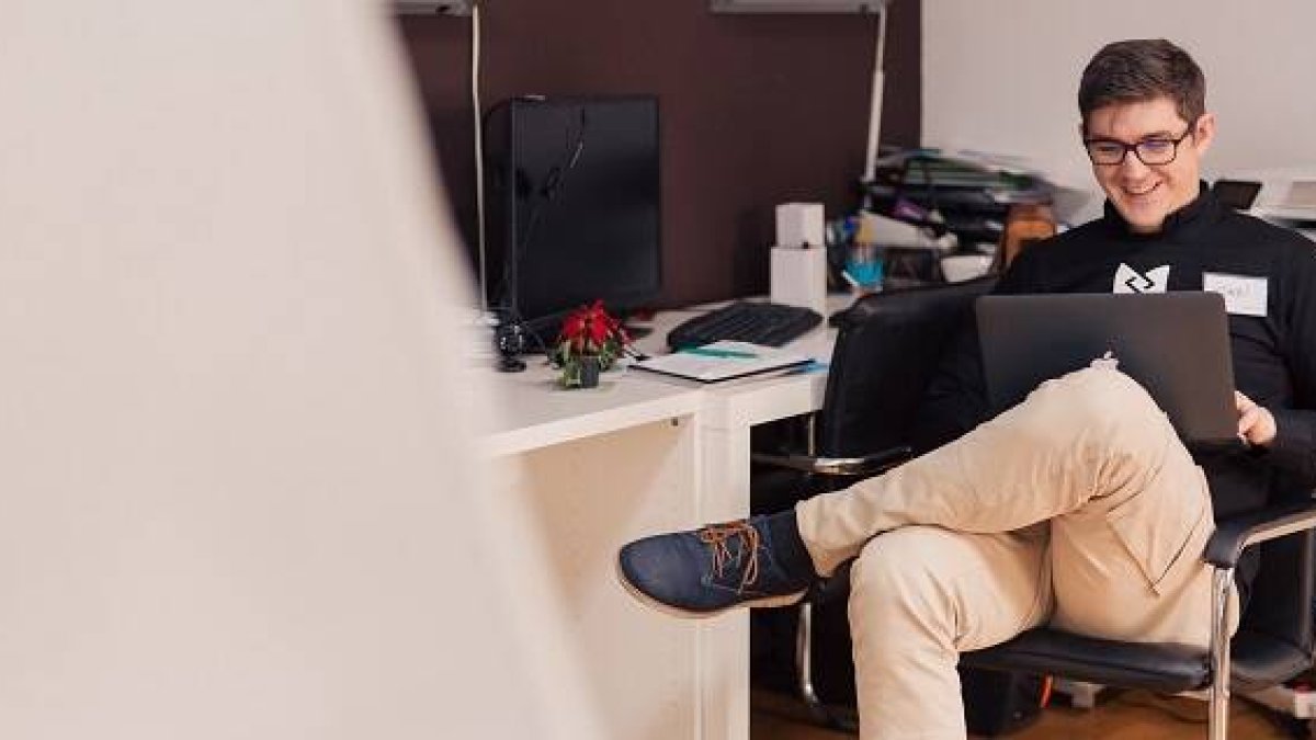 Un curso online de Doctrina Social de la Iglesia, en 4 semestres - foto de Csaba Balazs en Unsplash