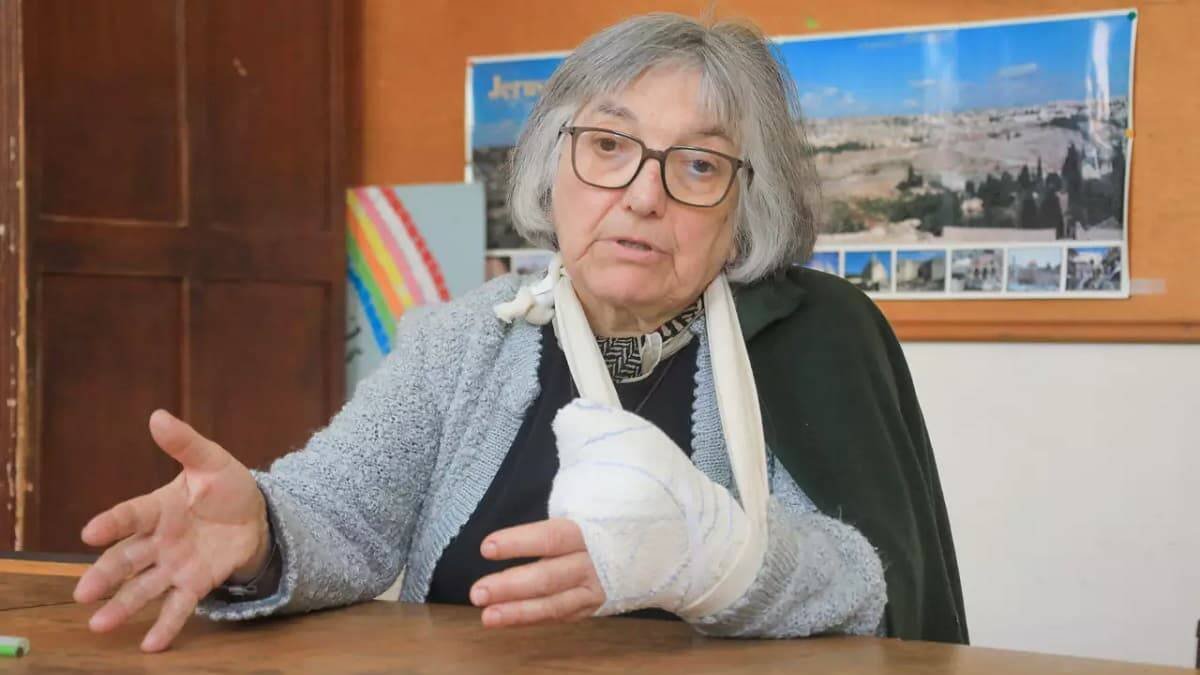 La hermana Marie-Claude ha tenido que ser intervenida dos veces de la mano / Foto: Frantz Bouton-Nize Matin