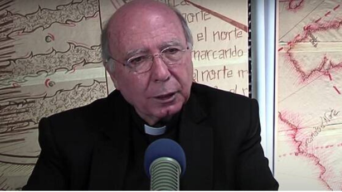 Francisco José Ramiro en un programa de HM TV - es un experto en bioética y un apasionado por impulsar su divulgación