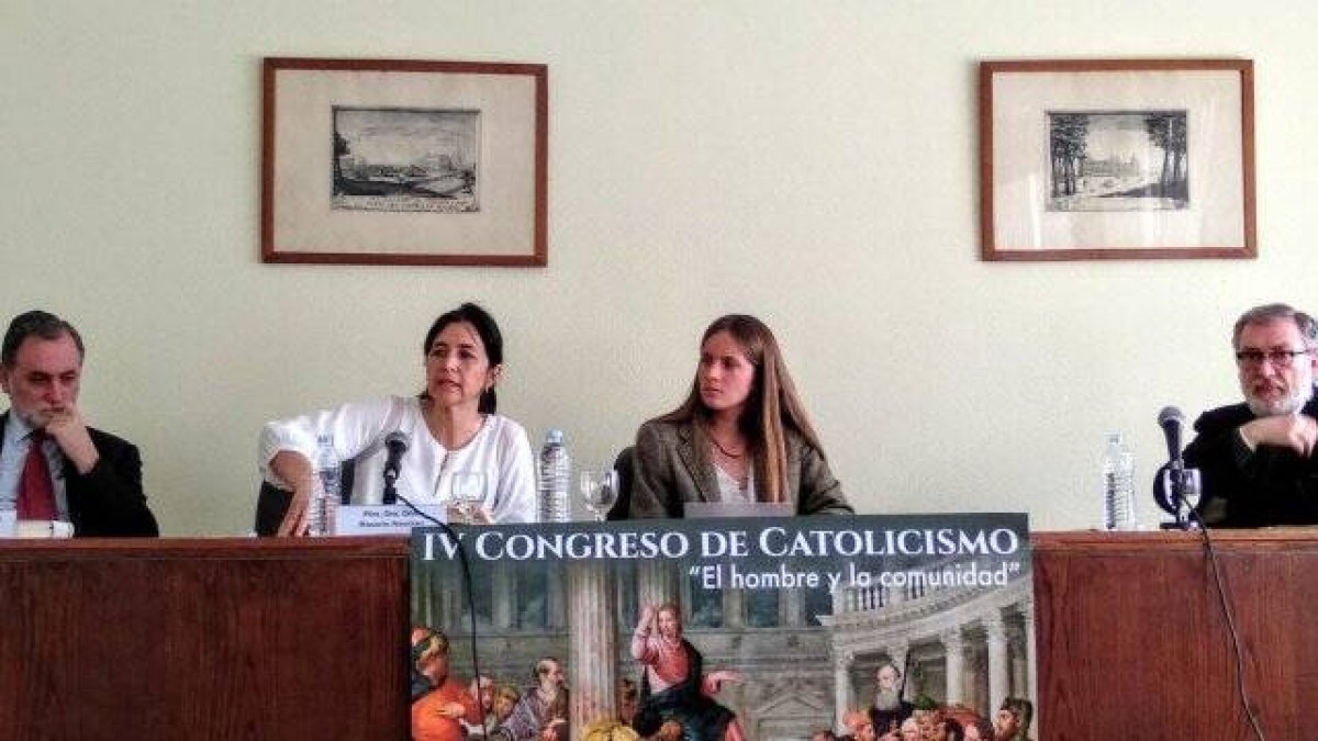 La asociación de estudiantes católicos de la UCM San Isidoro de Sevilla convocan a los estudiantes madrileños a esta V edición del Congreso de Pensamiento Católico, que promete reunir a