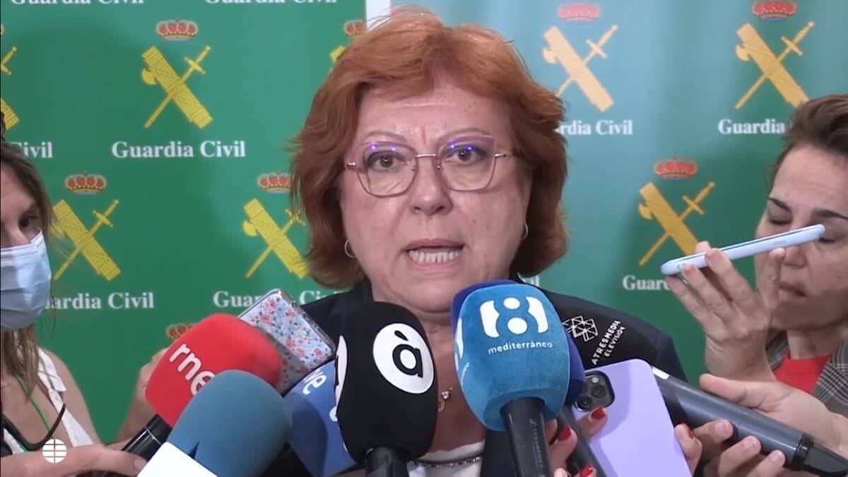 El 24 de mayo, unas palabras de Gloria Calero, delegada del Gobierno en la Comunidad Valenciana, señalaron a todos los hombres como violadores o responsables de una supuesta 
