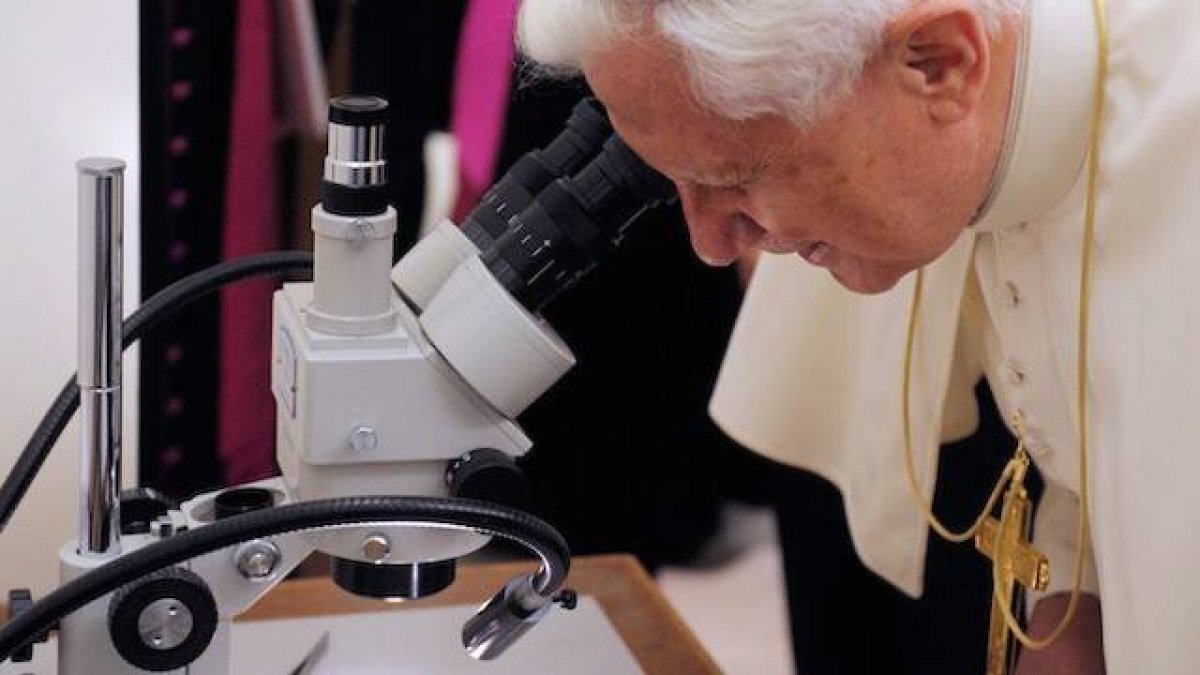 El reconocimiento a Benedicto XVI como adalid de la conciliación entre la fe y la razón y la ciencia ha sido unánime.