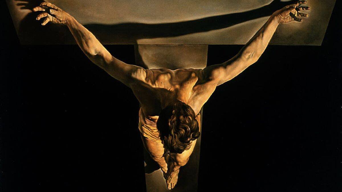 La 'chusma veleta' moderna que decía Jesús Quintero crucificaría hoy en la televisión a Jesucristo como lo hizo la 'chusma veleta' antigua en un madero. En la imagen, un detalle de 'El Cristo' de Salvador Dalí (1951).