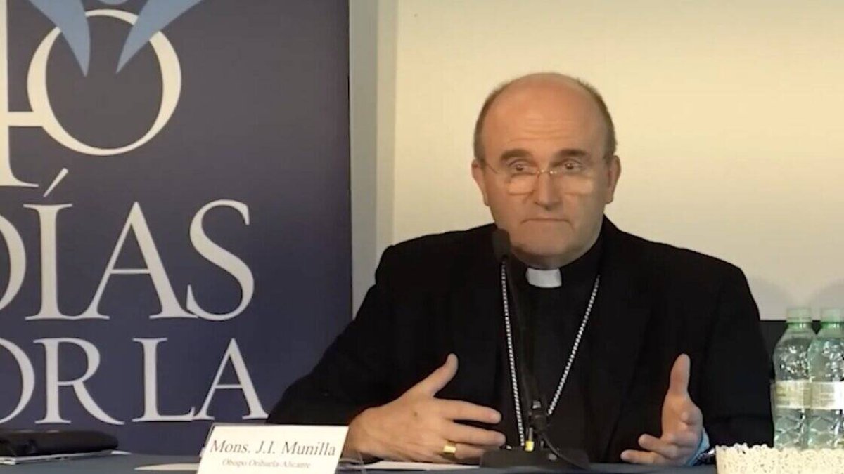 Destacó no solo imitar la firmeza y coherencia de los primeros cristianos, sino también a identificar las formas en que seduce y ataca el mundo y a cómo no mundanizarse ante las prevendas abortistas.