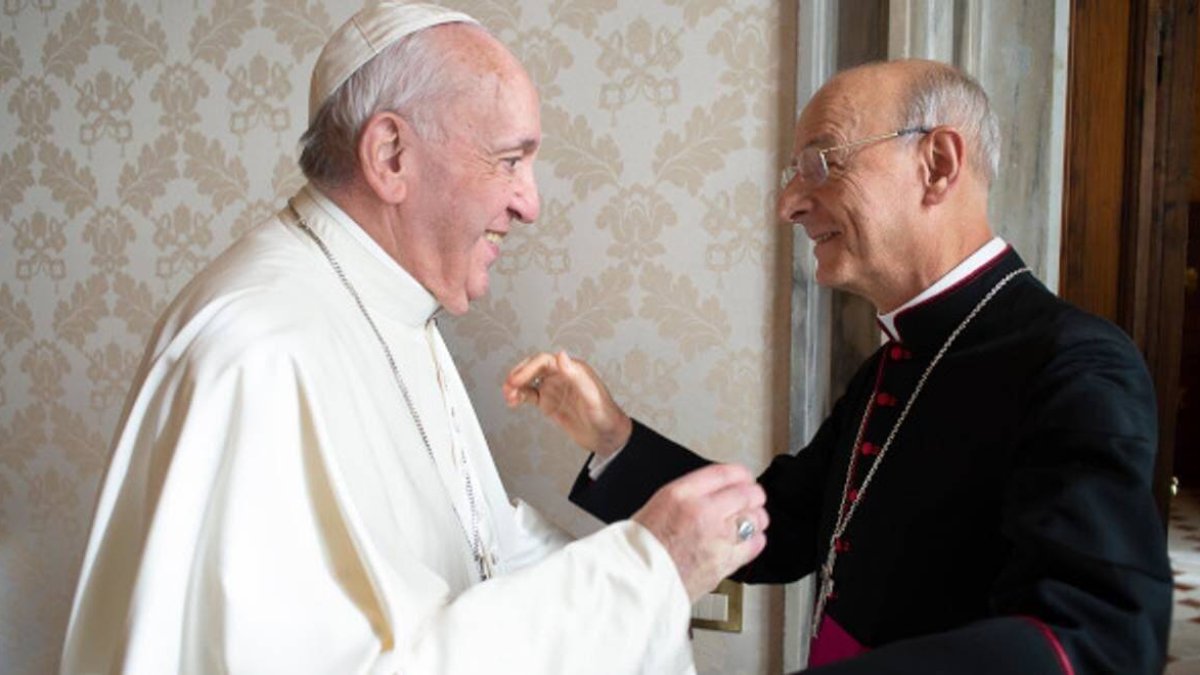 El Papa, a través de esta Carta Apostólica, ha modificado aspectos importantes de la estructura del Opus Dei