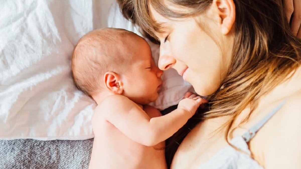 La mujer y la maternidad se benefician de una vida sin anticonceptivos.