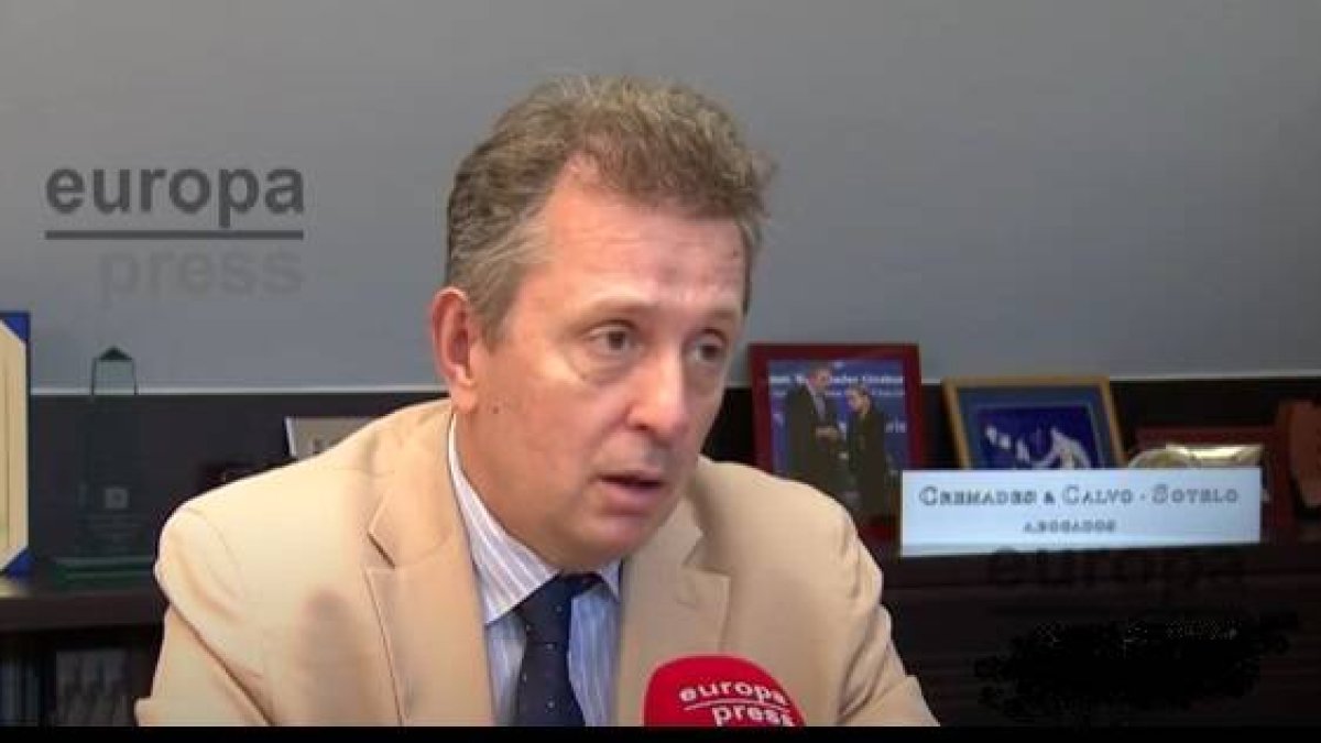 Javier Cremades explica los hallazgos de su investigación sobre abusos a menores en la Iglesia española - cien casos nuevos