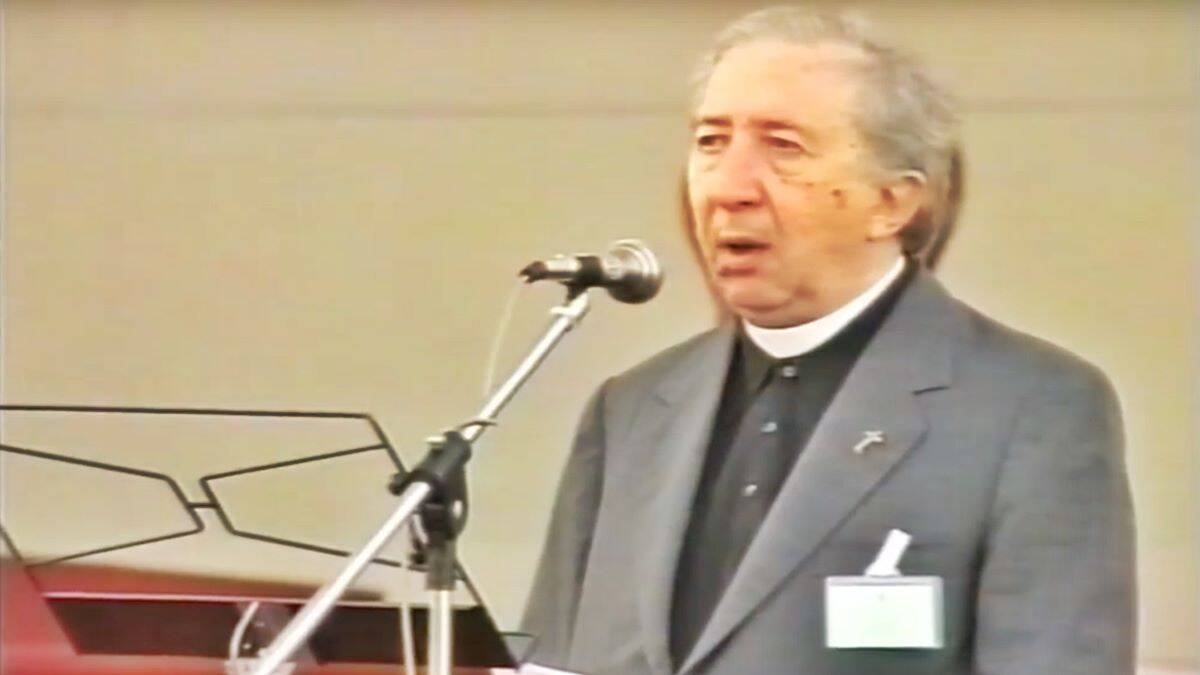 El primer sucesor de Luigi Giussani al frente de Comunión y Liberación, Julián Carrón, expone en este artículo lo que supuso para él el encuentro con el fundador, cuyo centenario se ha cumplido este 15 de octubre.