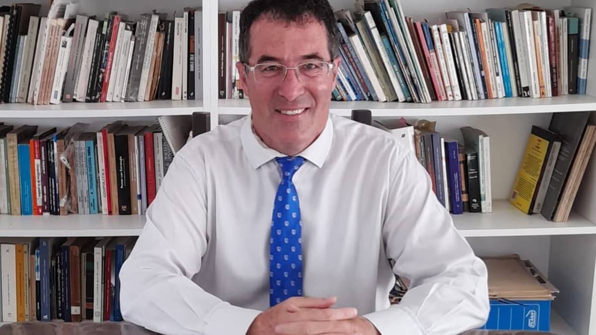 El profesor Marcelo Gullo desentraña el hilo de la Historia para mostra que la Leyenda Negra es antes anticatólica que antiespañola, incluso antiespañola por anticatólica.