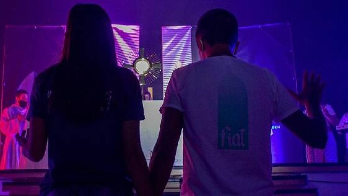LifeTeen busca acercar a los adolescentes a Jesucristo, mediante relaciones cercanas, la oración y la adoración
