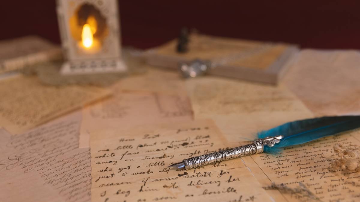 El clima espiritual único que creaba entre dos personas el género epistolar se ha perdido con su desaparición. Es una parte de nosotros mismos que no se conservará, incluso no existirá. Foto: Mrika Selimi / Unsplash.