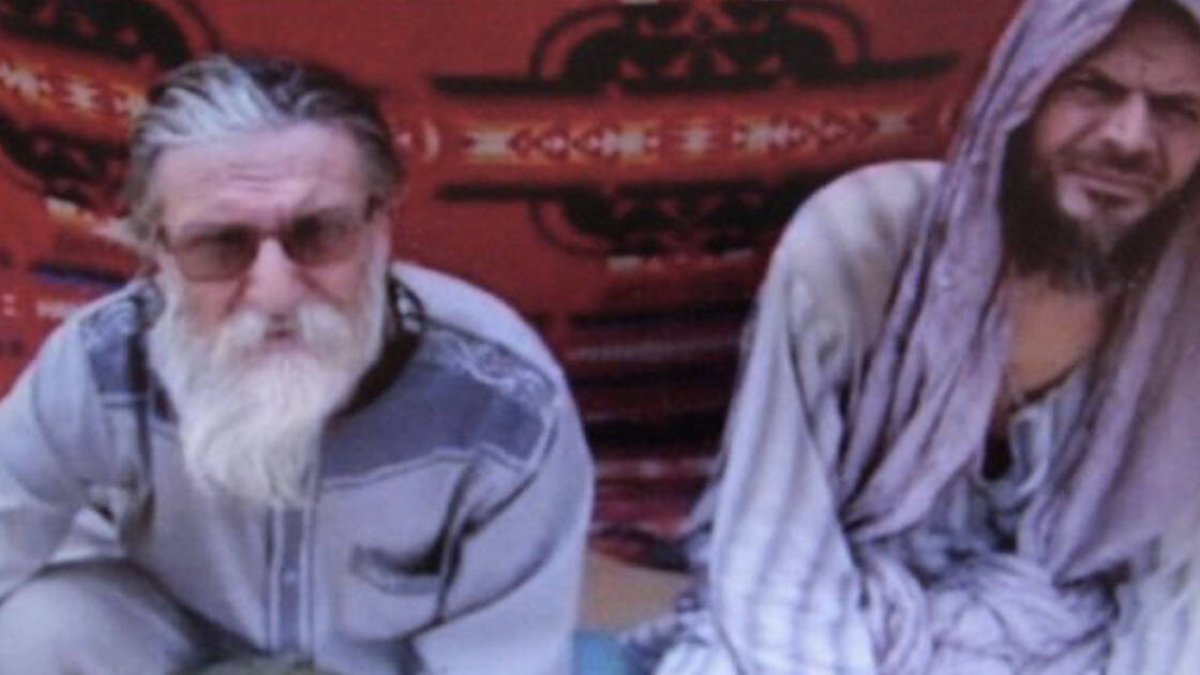 El 17 de septiembre de 2018, el misionero italiano Pier Luigi Maccalli se encontraba en su misión de Níger cuando se topó con un grupo de yihadistas que le apuntaban con el fusil: a partir de ahí viviría dos años encadenado en poder de los terroristas.