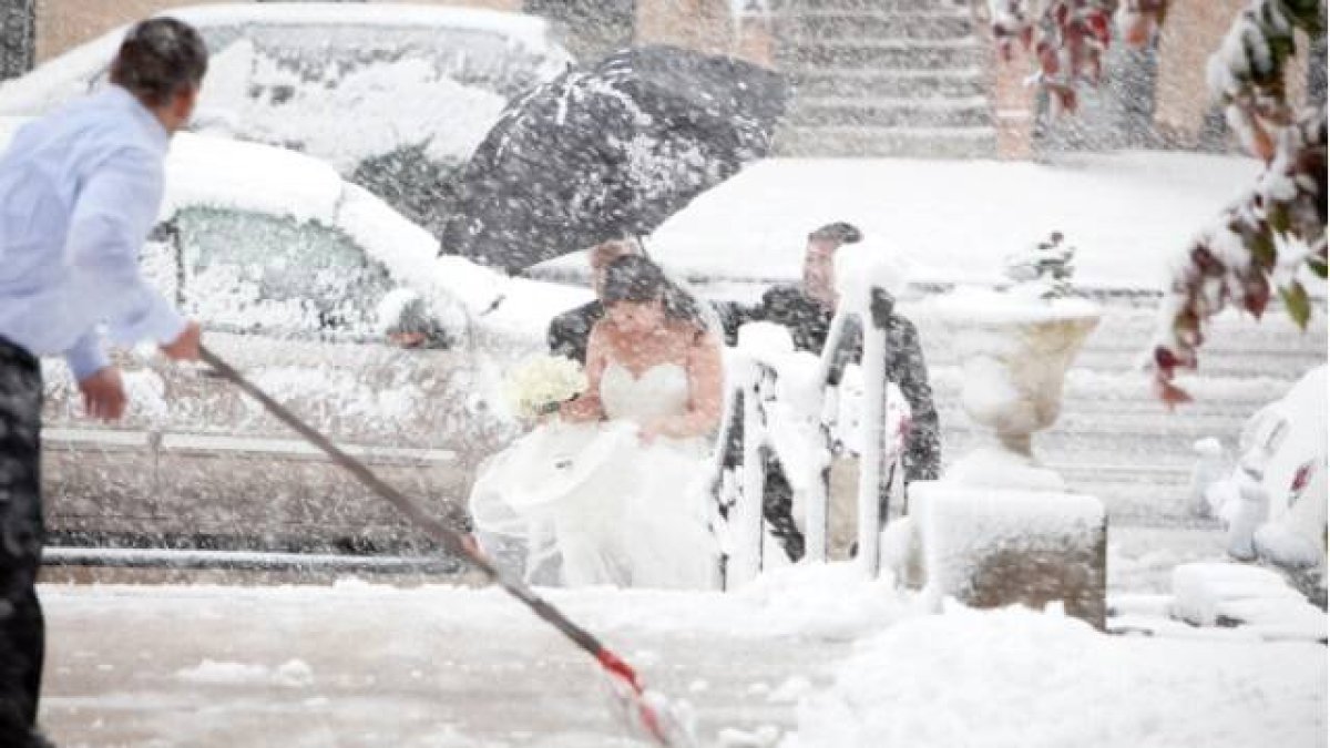 En el matrimonio habrá temporadas difíciles, pero los esposos pueden prepararse para ellas... como para la nieve.