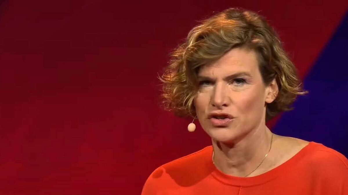 Además de profesora de Economía en el University College de Londres y asesora de los foros globalistas, Mariana Mazzucato es públicamente defensora del aborto.