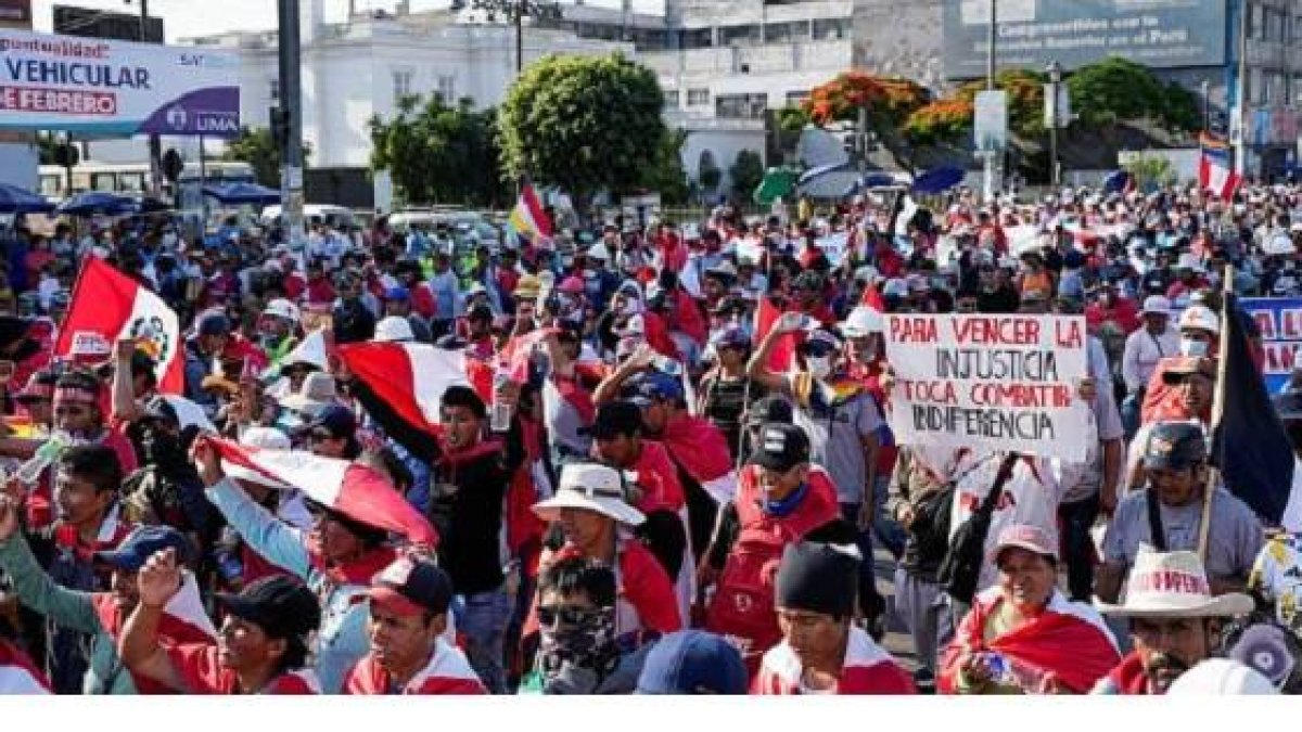 Protestas en Perú, que lleva 6 años de inestabilidad... los obispos piden actuar al Estado