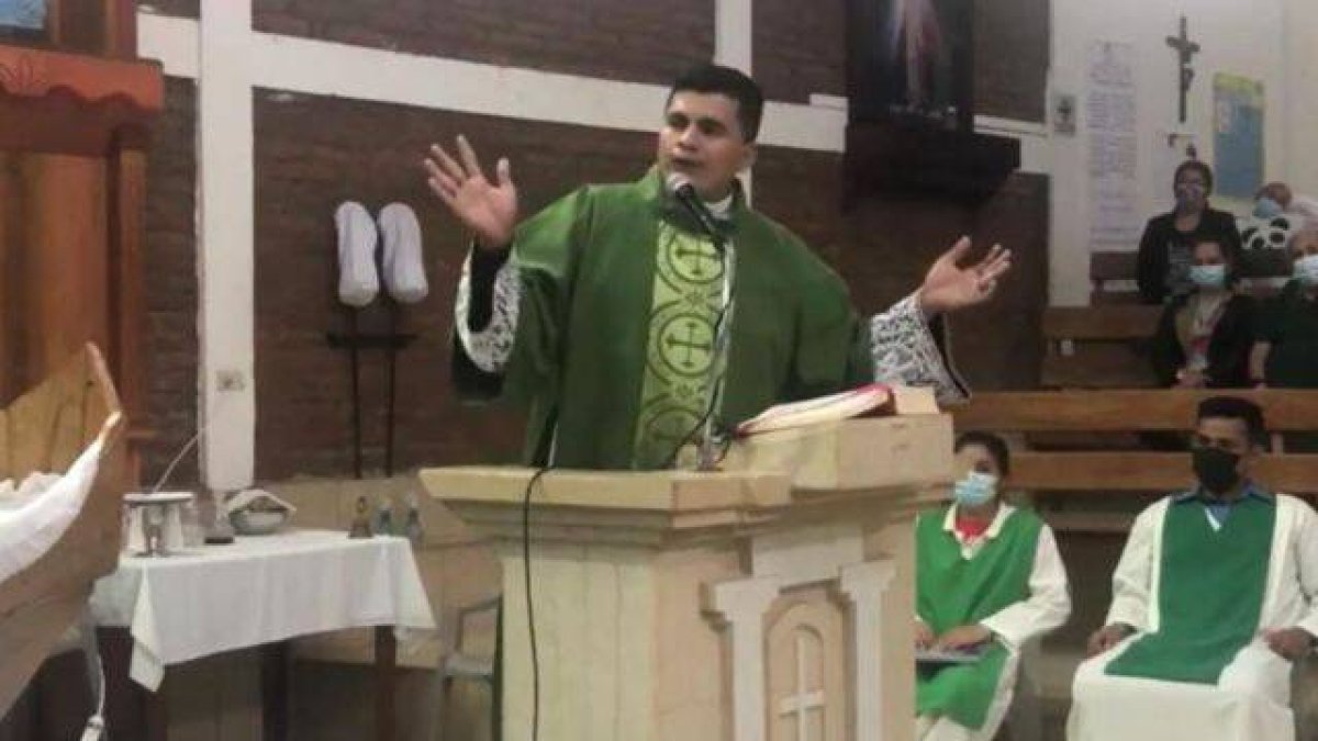 El diácono Raúl Antonio Vega González será ordenado el próximo 12 de mayo por el obispo auxiliar de la Arquidiócesis de Managua, Silvio José Báez, en Tallahassee.