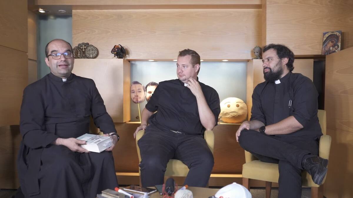Antonio María Domenech, Jesús Silva y Patxi Bronchalo analizan en la última entrega de Red de Redes las implicaciones y desviaciones del Camino Sinodal Alemán.