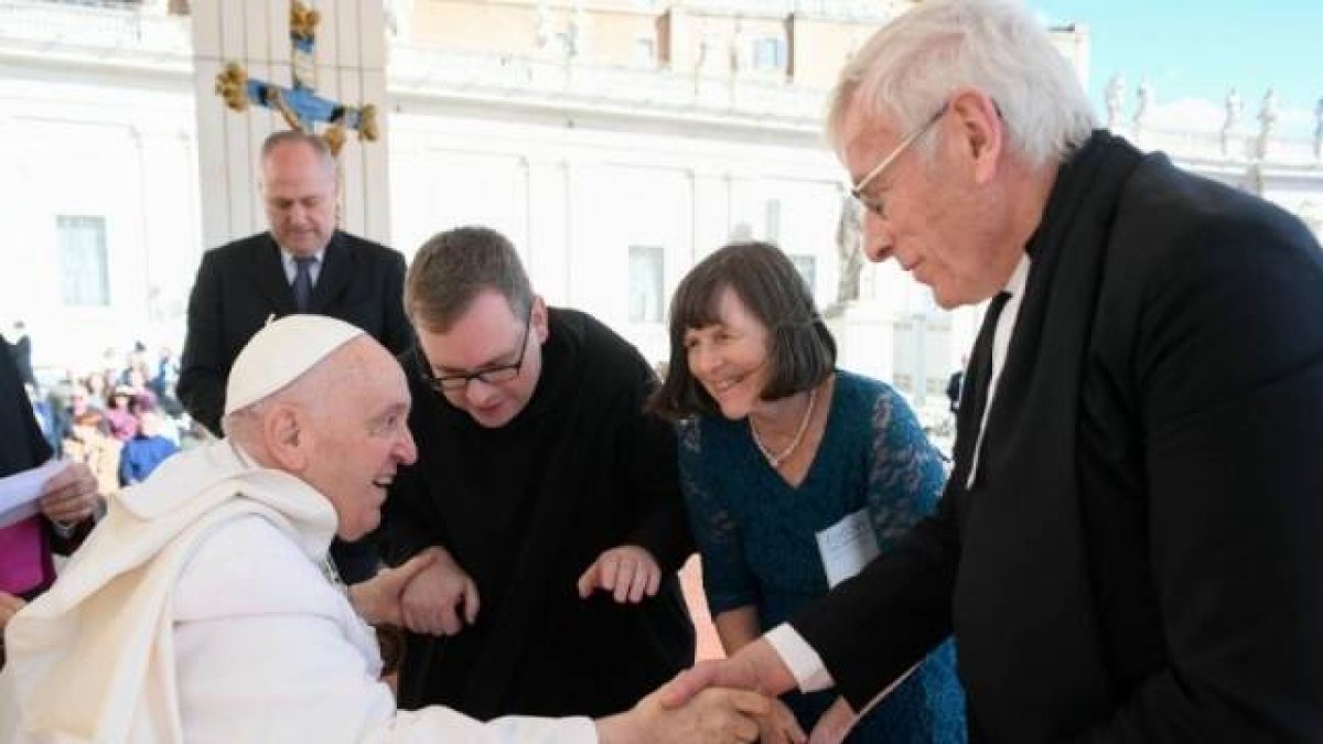 Durante la Audiencia de este 15 de marzo, Francisco destacó que la llamada a evangelizar se dirige a todos, no solo a los religiosos... y que esta debe ser compatible con la diversidad de carismas.