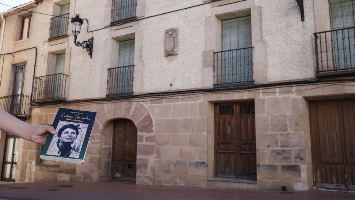 Carmen Hernández, iniciadora junto con Kiko Argüello del Camino Neocatecumenal, es una de las mujeres más relevante de la Iglesia en el siglo XX. Nació en Ólvega (Soria) y pronto marchó a vivir a Tudela (Navarra). (Imagen: casa natal de Carmen).