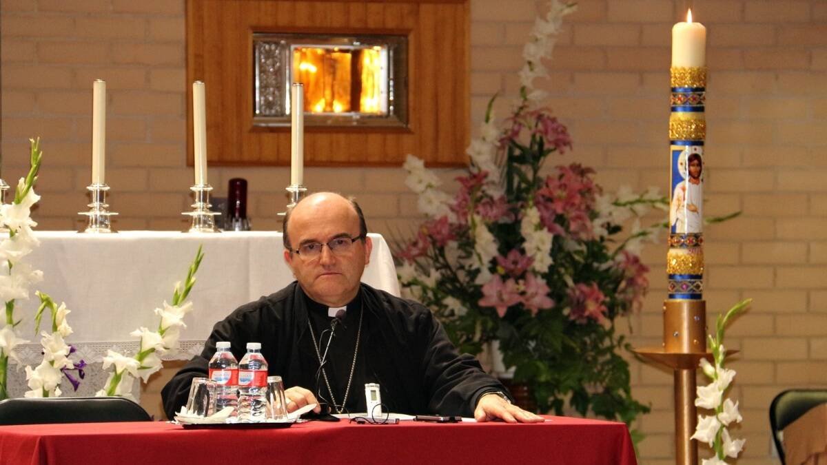 El obispo de Orihuela-Alicante repasó los aspectos clave para aplicar la Nueva Evangelización y cómo evitar riesgos y amenazas concretos.
