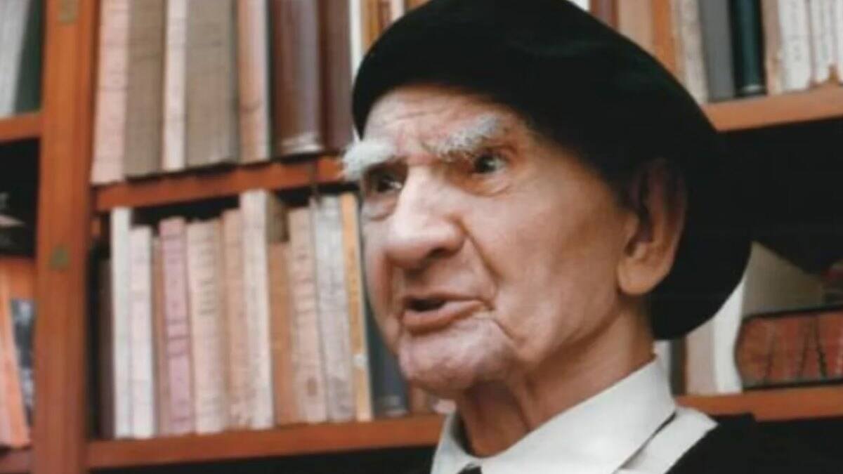 Leonardo Castellani (1899-1981), jesuita, escritor, es una de las figuras más notables del pensamiento católico argentino en el siglo XX.