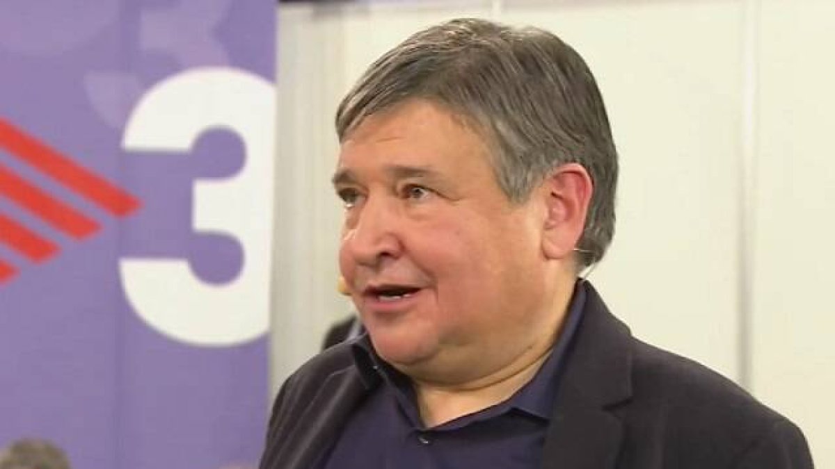 Sígfrid Gras es desde 2022 el director de TV3 y E-Cristians propone escribirle sobre las blasfemias contra la Virgen del Rocío