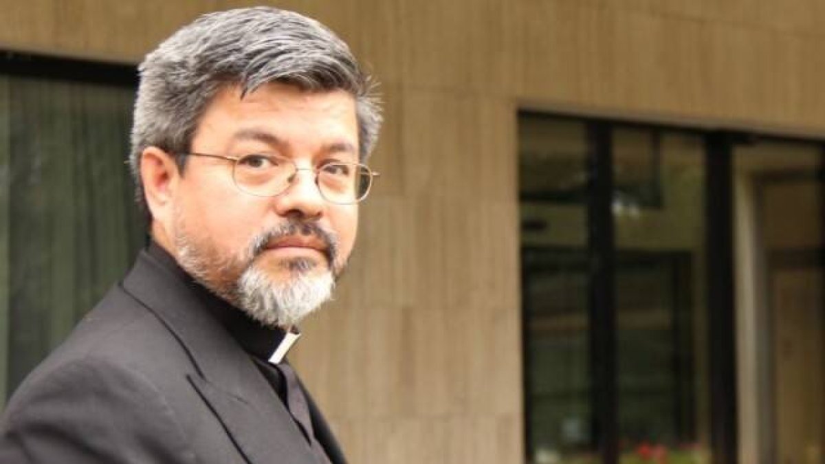 Marcelo Bravo, director del instituto de ciencias religiosas del Ateneo Pontificio Regina Apostolorum destaca que muchas de las sectas tienen un fuerte componente de criminalidad organizada.