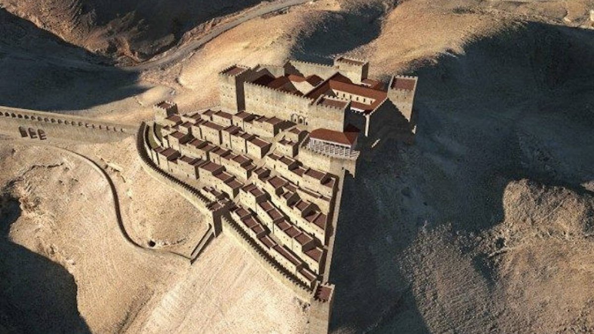 Recreación de Maqueronte, según Plinio, la más inexpugnable fortaleza judía después de Jerusalén, allí fue encarcelado Juan Bautista.