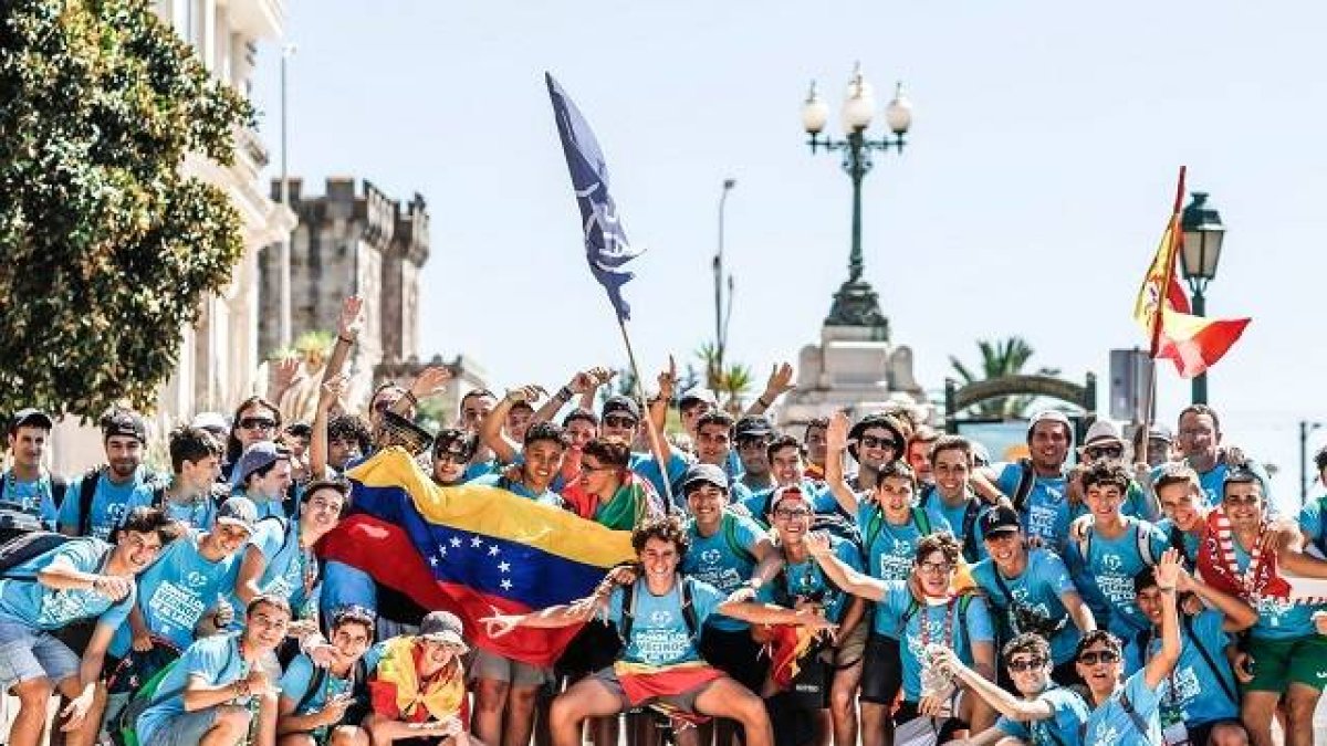 Alegres peregrinos de España y Venezuela en la JMJ de Lisboa 2023