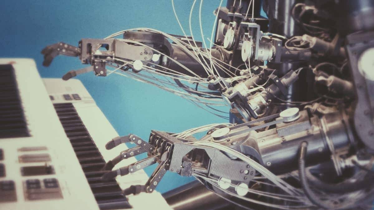 La inteligencia artificial ya puede crear belleza. ¿Podrá crear también espiritualidad? Foto: Possessed Photography / Unsplash.