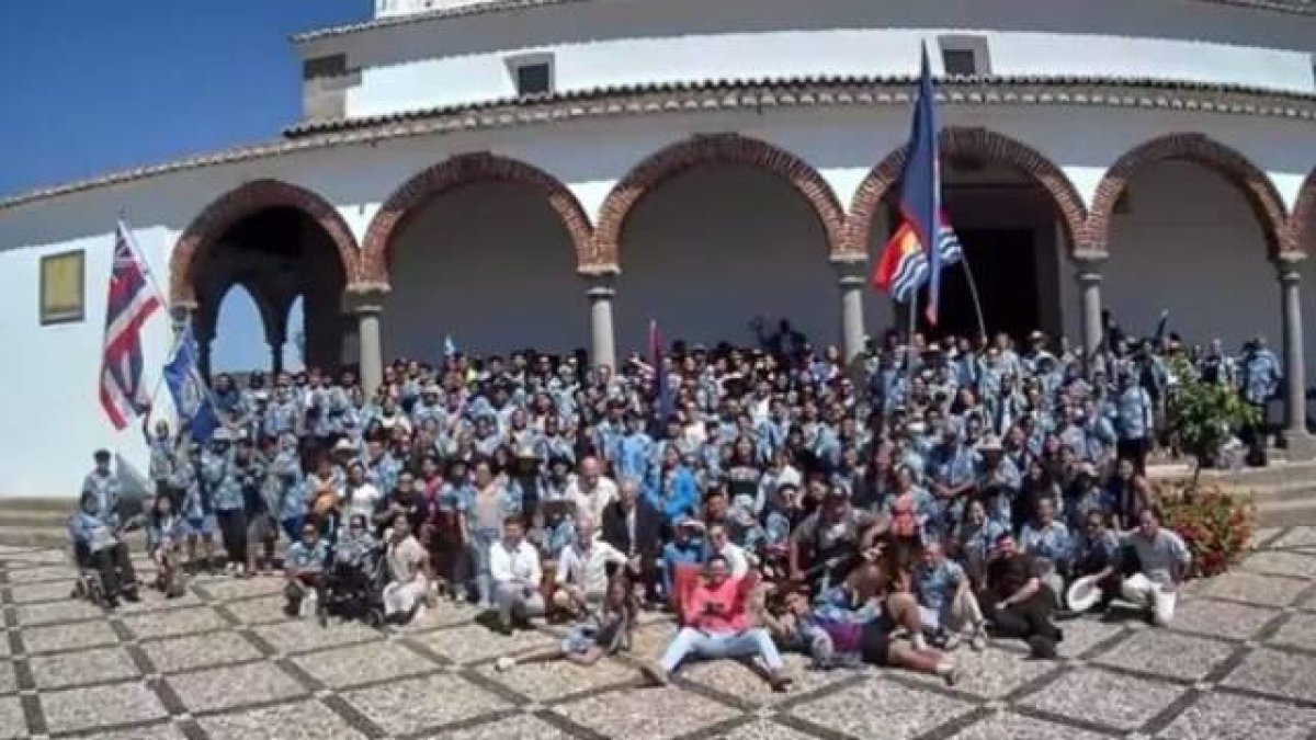 200 jóvenes neocatecumenales de Micronesia recorren 13.000 kilómetros y 20 horas en avión rumbo a la JMJ: hacen un 