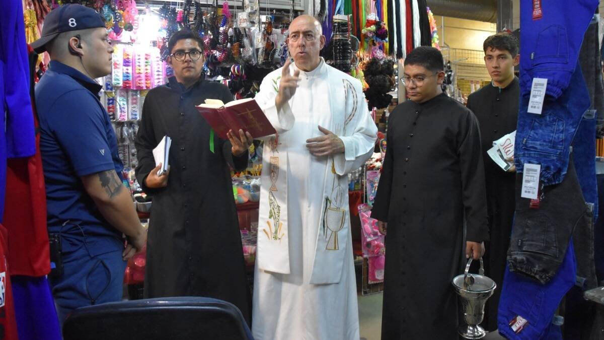 En su última entrevista, el sacerdote y exorcista Eduardo Hayen Cuarón relató algunas de sus experiencias y liberaciones más impactantes, consejos para protegerse de la intervención del demonio o las películas más recomendables.