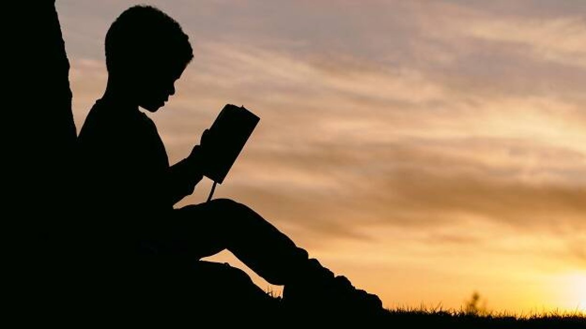 Un buen libro puede ayudar mucho a un niño a crecer en la fe
