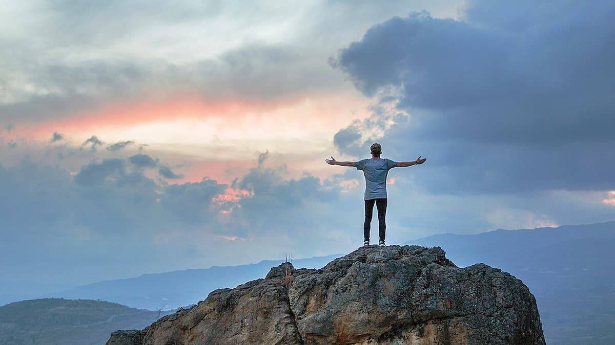 La actitud correcta del hombre ante la Creación no es la de dueño, sino la de administrador para mayor gloria de Dios. Foto: Joshua Earle / Unsplash.