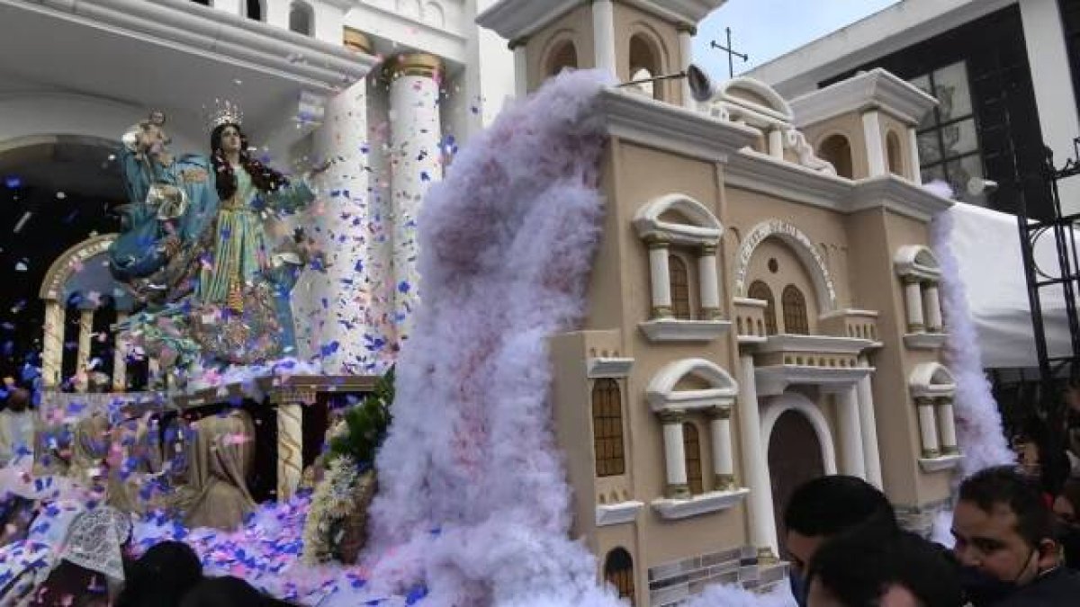 Sacerdotes, especialistas y obispos exponen algunas relaciones curiosas de la solemnidad de la Asunción con la teología católica.
